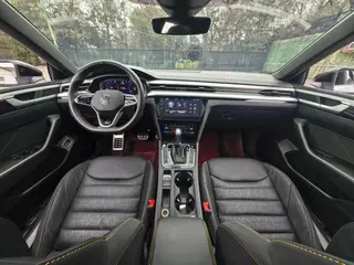 Volkswagen CC 2021 380TSI Versión llamativa interior foto 11 Volkswagen CC 2021 380TSI Versión llamativa interior foto 11