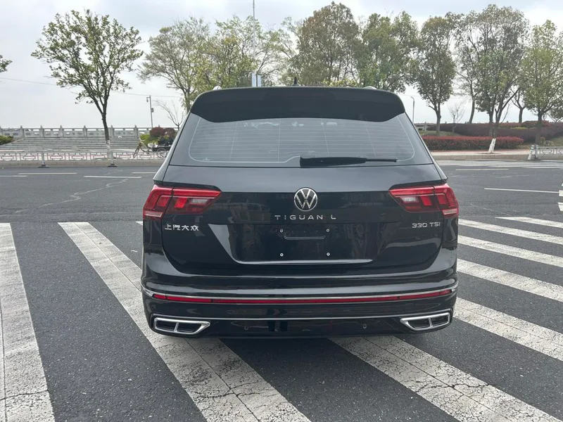 Volkswagen Tiguan L 2025 Excepcional 330TSI Dos tracciones R-Line Edición Long Yao interior foto 8 Volkswagen Tiguan L 2025 Excepcional 330TSI Dos tracciones R-Line Edición Long Yao interior foto 8