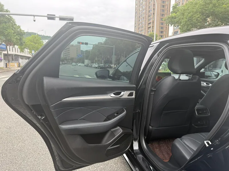 Geely Preface 2026 1.5T Oriente Yao Edición Kunlun interior foto 19 Geely Preface 2026 1.5T Oriente Yao Edición Kunlun interior foto 19