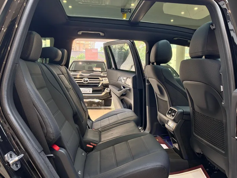 Mercedes-Benz GLS 2024 3.0T Automatic Four-wheel drive 7 seat parallel import exterior photo 10 Mercedes-Benz GLS 2024 3.0T Automatic Four-wheel drive 7 seat parallel import exterior photo 10