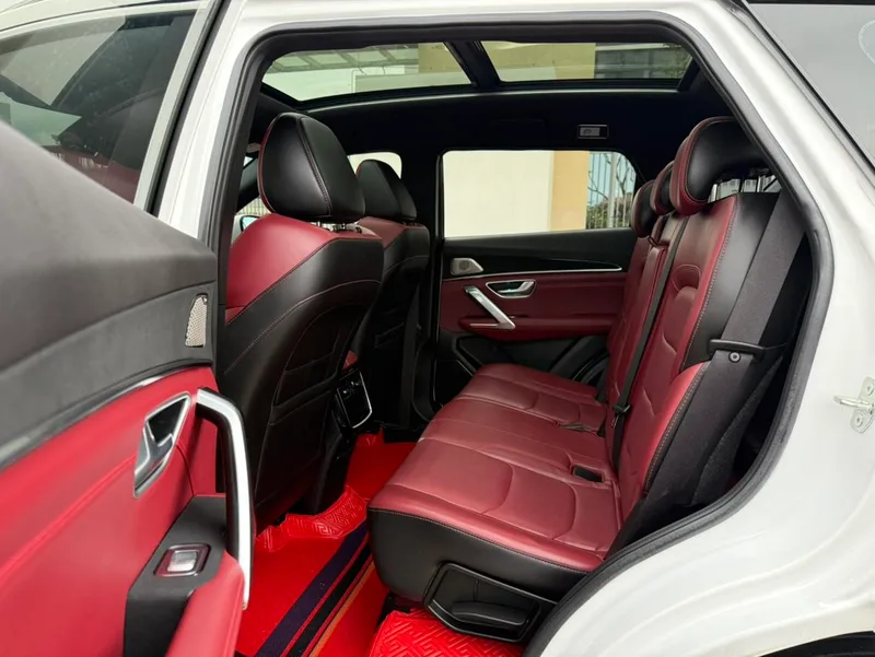 Jetour X70 PLUS 2022 1.6T DCT ground Pro 5 seat exterior photo 8 Jetour X70 PLUS 2022 1.6T DCT ground Pro 5 seat exterior photo 8