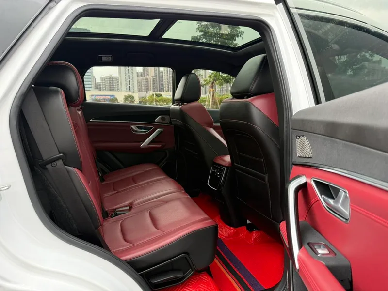 Jetour X70 PLUS 2022 1.6T DCT ground Pro 5 seat exterior photo 10 Jetour X70 PLUS 2022 1.6T DCT ground Pro 5 seat exterior photo 10