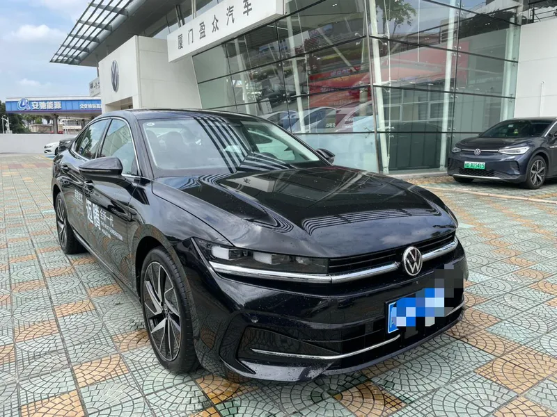 Volkswagen Magotan 2024 380TSI Version suprême extérieur photo 3 Volkswagen Magotan 2024 380TSI Version suprême extérieur photo 3