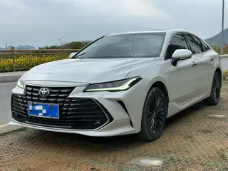 Toyota Avalon 2023 2.0L CVT XLE Premium Edition