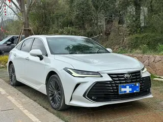 Toyota Avalon 2023 2.0L CVT XLE Premium Edition exterior photo 3