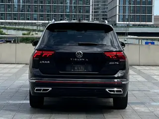 Volkswagen Tiguan L 2023 Restyling 330TSI Two-wheel drive R-Line Enjoy more version exterior photo 5 Volkswagen Tiguan L 2023 Restyling 330TSI Two-wheel drive R-Line Enjoy more version exterior photo 5