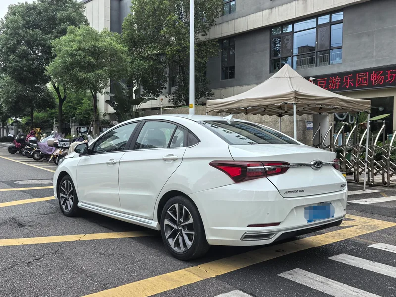 Chery Arrizo GX 2019 Pro 1.5T Version couleur manuelle État VI extérieur photo 6 Chery Arrizo GX 2019 Pro 1.5T Version couleur manuelle État VI extérieur photo 6