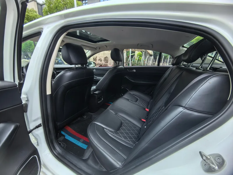 Chery Arrizo GX 2019 Pro 1.5T Version couleur manuelle État VI intérieur photo 8 Chery Arrizo GX 2019 Pro 1.5T Version couleur manuelle État VI intérieur photo 8