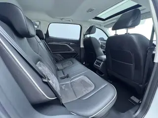 Haval H6 2021 Segunda generación 1.5T Versión urbana automática interior foto 10 Haval H6 2021 Segunda generación 1.5T Versión urbana automática interior foto 10