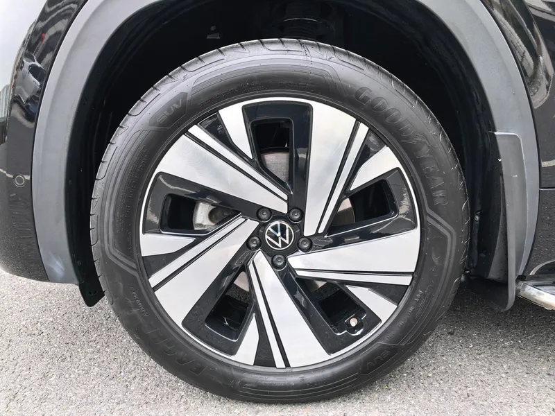 Volkswagen Teramont 2024 Teramont X Вывыдающаяся сумма 380TSI 4 привода Long Yao Edition интерьер фото 17