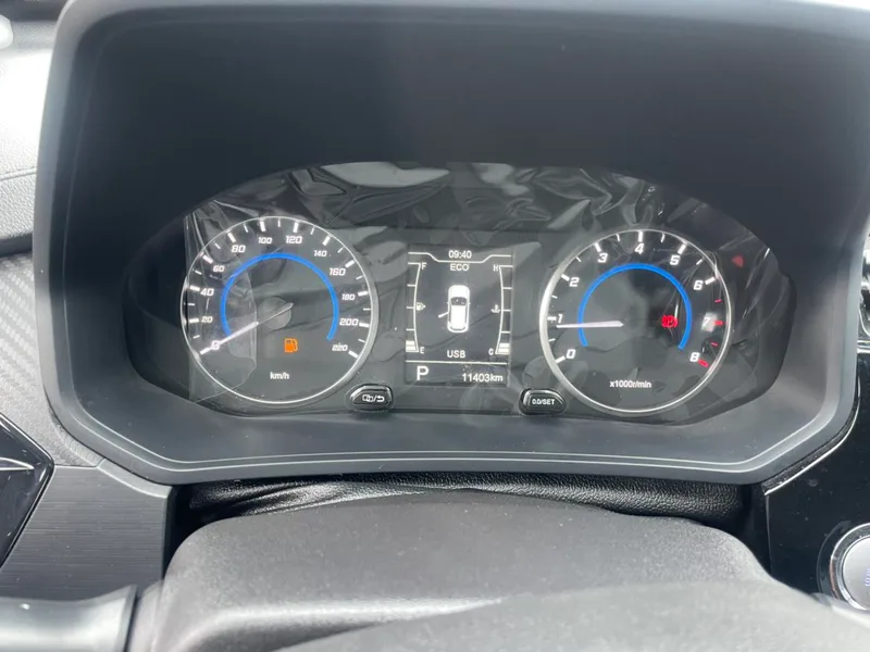 Chery Tiggo 3x 2024 1.5L CVT Выдающееся издание интерьер фото 8 Chery Tiggo 3x 2024 1.5L CVT Выдающееся издание интерьер фото 8