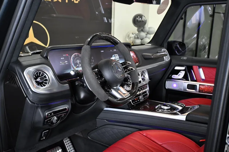 Mercedes-Benz Mercedes-AMG G-Class 2022 4.0T Automatique Quatre roues motrices 5 Siège Importations parallèles intérieur photo 14 Mercedes-Benz Mercedes-AMG G-Class 2022 4.0T Automatique Quatre roues motrices 5 Siège Importations parallèles intérieur photo 14