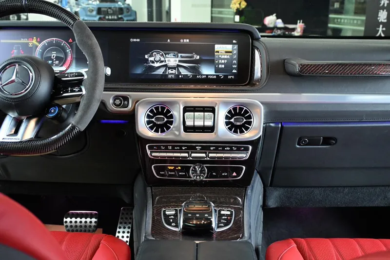 Mercedes-Benz Mercedes-AMG G-Class 2022 4.0T Automatique Quatre roues motrices 5 Siège Importations parallèles intérieur photo 20 Mercedes-Benz Mercedes-AMG G-Class 2022 4.0T Automatique Quatre roues motrices 5 Siège Importations parallèles intérieur photo 20