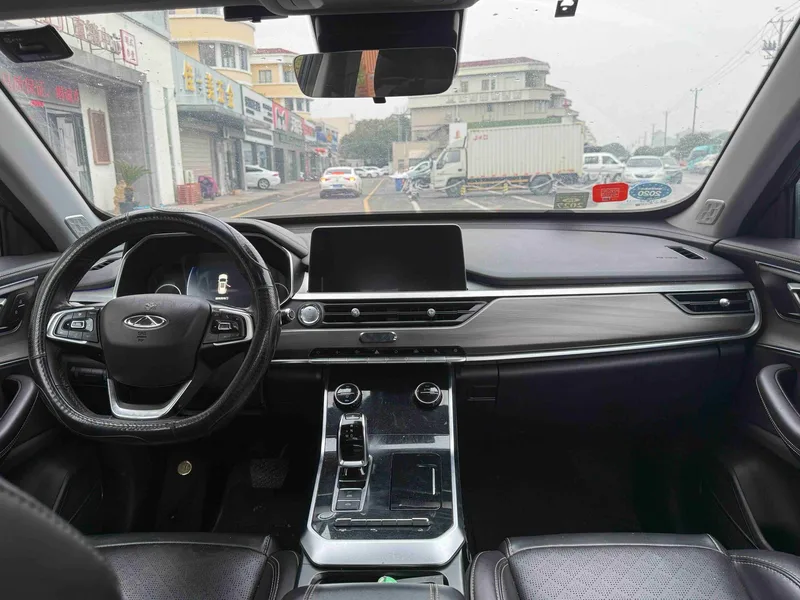 Chery Tiggo 8 2019 1.6TGDI Automatic Luxury Edition interior photo 9 Chery Tiggo 8 2019 1.6TGDI Automatic Luxury Edition interior photo 9