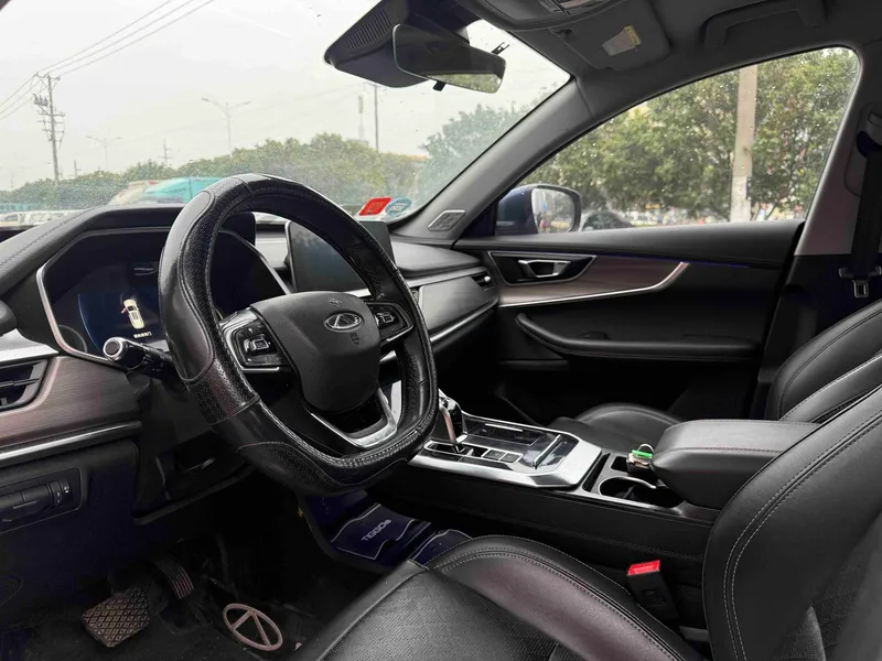 Chery Tiggo 8 2019 1.6TGDI Automatic Luxury Edition interior photo 12 Chery Tiggo 8 2019 1.6TGDI Automatic Luxury Edition interior photo 12