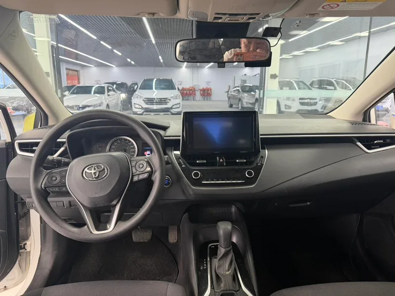 Toyota Corolla 2021 1.5L CVT Elite Edition interior photo 7 Toyota Corolla 2021 1.5L CVT Elite Edition interior photo 7