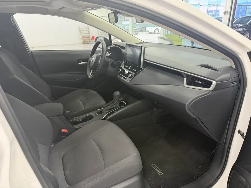Toyota Corolla 2021 1.5L CVT Elite Edition interior photo 11 Toyota Corolla 2021 1.5L CVT Elite Edition interior photo 11