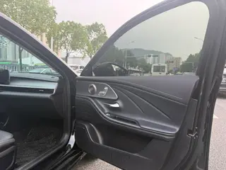 Chery Arrizo 8 2025 2.0T DCT Strength interior photo 20 Chery Arrizo 8 2025 2.0T DCT Strength interior photo 20