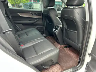 Chery Tiggo 8 2020 290TGDI Automatic Luxury Edition interior photo 19 Chery Tiggo 8 2020 290TGDI Automatic Luxury Edition interior photo 19