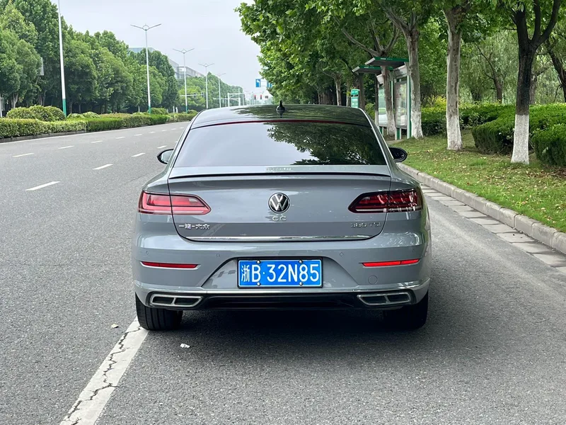 Volkswagen CC 2021 380TSI eye-catching version exterior photo 4 Volkswagen CC 2021 380TSI eye-catching version exterior photo 4