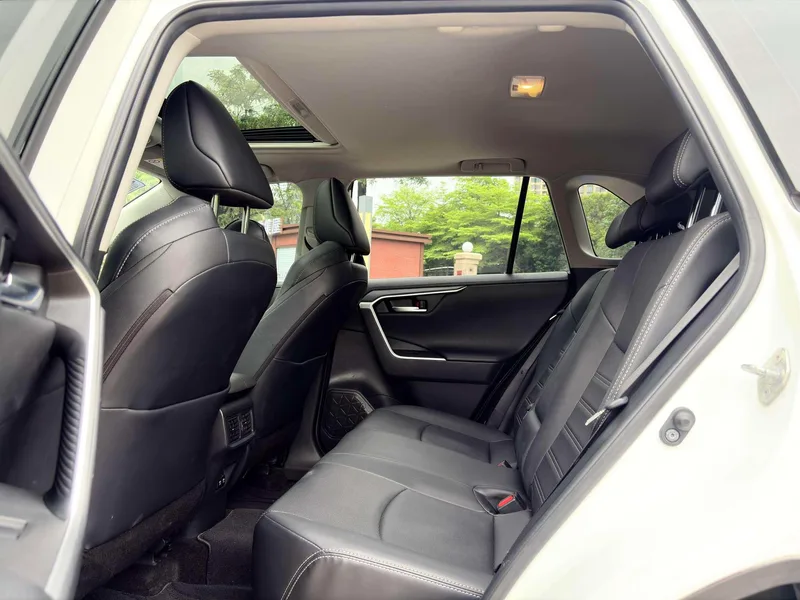 Toyota Wildlander 2020 2.0L Two-wheel-drive Prestige Edition interior photo 6 Toyota Wildlander 2020 2.0L Two-wheel-drive Prestige Edition interior photo 6
