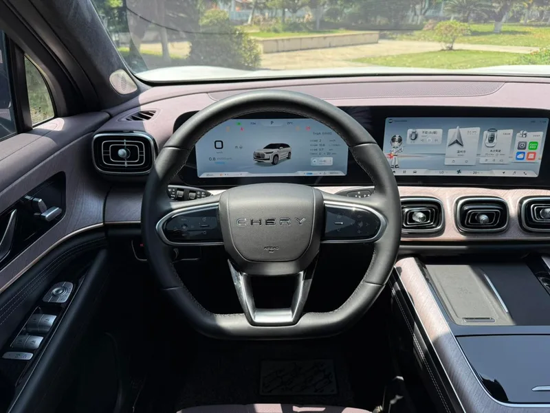 Chery Tiggo 9 2025 2.0T AT Two-Wheel Drive Premium Edition interior photo 20 Chery Tiggo 9 2025 2.0T AT Two-Wheel Drive Premium Edition interior photo 20