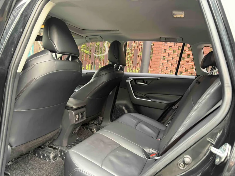 Toyota Wildlander 2020 2.0L Four-wheel drive deluxe edition interior photo 16 Toyota Wildlander 2020 2.0L Four-wheel drive deluxe edition interior photo 16