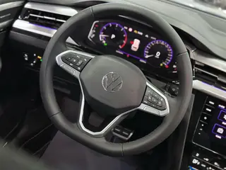 Volkswagen CC 2024 Hunting car 380TSI Heart Hunting Edition interior photo 12 Volkswagen CC 2024 Hunting car 380TSI Heart Hunting Edition interior photo 12