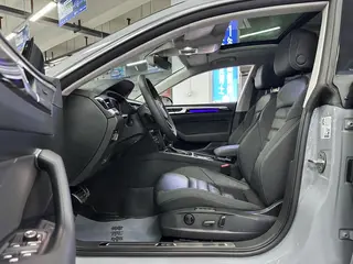 Volkswagen CC 2024 Hunting car 380TSI Heart Hunting Edition interior photo 19 Volkswagen CC 2024 Hunting car 380TSI Heart Hunting Edition interior photo 19