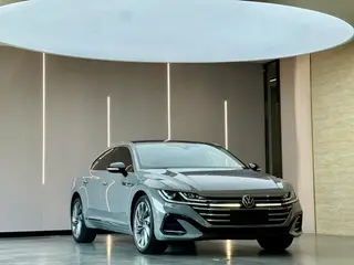 Volkswagen CC 2021 380TSI Version accrocheuse 30 Édition anniversaire extérieur photo 3 Volkswagen CC 2021 380TSI Version accrocheuse 30 Édition anniversaire extérieur photo 3