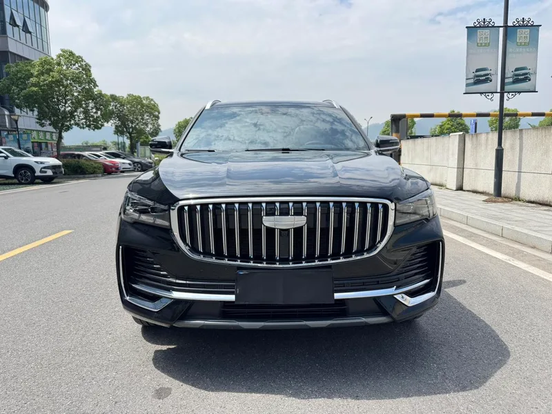 Geely Monjaro 2025 2.0TD High-power automatic two-wheel drive oriental obsidian star version exterior photo 2 Geely Monjaro 2025 2.0TD High-power automatic two-wheel drive oriental obsidian star version exterior photo 2