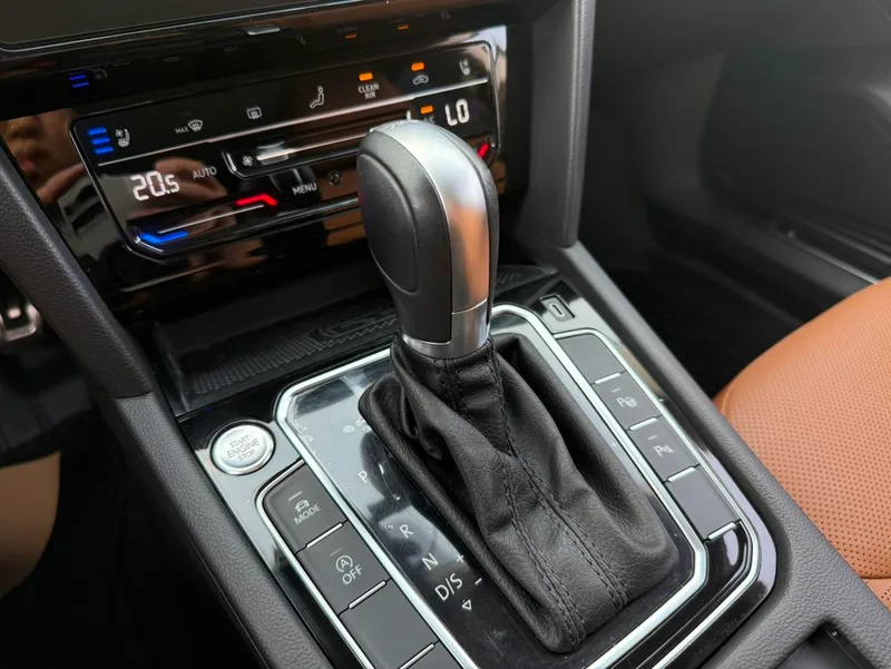 Volkswagen CC 2021 Hunting car 380TSI Heart Hunting Edition interior photo 11 Volkswagen CC 2021 Hunting car 380TSI Heart Hunting Edition interior photo 11