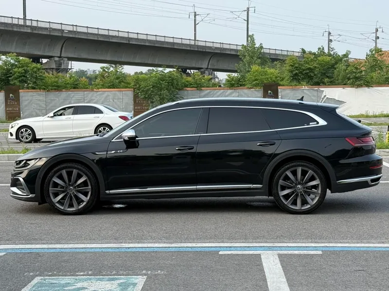 Volkswagen CC 2021 Hunting car 380TSI Heart Hunting Edition interior photo 15 Volkswagen CC 2021 Hunting car 380TSI Heart Hunting Edition interior photo 15