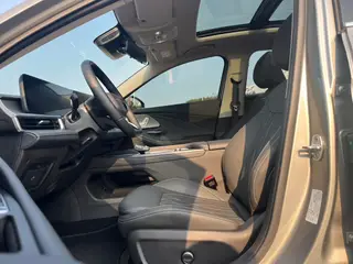 Chery Arrizo 8 2024 1.6TGDI DCT wisdom interior photo 6 Chery Arrizo 8 2024 1.6TGDI DCT wisdom interior photo 6