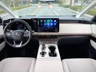 Lexus LM 2023 350h E-Four Sept éditions élégantes intérieur photo 11 Lexus LM 2023 350h E-Four Sept éditions élégantes intérieur photo 11
