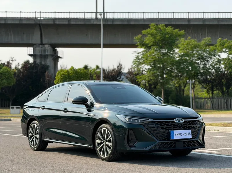 Chery Arrizo 8 2024 High-energy version 2.0T AT Imperial exterior photo 3 Chery Arrizo 8 2024 High-energy version 2.0T AT Imperial exterior photo 3