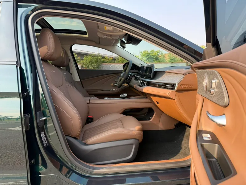 Chery Arrizo 8 2024 High-energy version 2.0T AT Imperial interior photo 17 Chery Arrizo 8 2024 High-energy version 2.0T AT Imperial interior photo 17