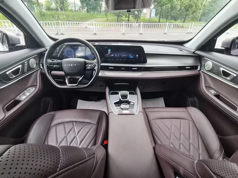 Chery Tiggo 8 Pro 2024 Champion Edition 290T Two-wheel Drive Peak Edition 7 seat exterior photo 5 Chery Tiggo 8 Pro 2024 Champion Edition 290T Two-wheel Drive Peak Edition 7 seat exterior photo 5