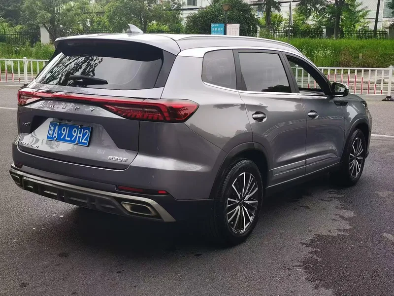 Chery Tiggo 8 Pro 2024 Champion Edition 290T Two-wheel Drive Peak Edition 7 seat interior photo 7 Chery Tiggo 8 Pro 2024 Champion Edition 290T Two-wheel Drive Peak Edition 7 seat interior photo 7