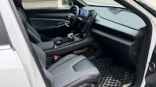 Geely Boyue 2023 Boyue COOL 1.5T Zhilian exterior foto 9 Geely Boyue 2023 Boyue COOL 1.5T Zhilian exterior foto 9