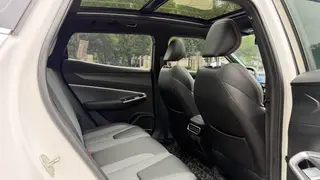 Geely Boyue 2023 Boyue COOL 1.5T Zhilian interior foto 12 Geely Boyue 2023 Boyue COOL 1.5T Zhilian interior foto 12