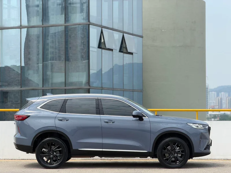 Haval H6 2021 Third generation 2.0T Automatic two-wheel drive Max version exterior photo 7 Haval H6 2021 Third generation 2.0T Automatic two-wheel drive Max version exterior photo 7