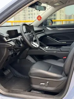 Haval H6 2021 Third generation 2.0T Automatic two-wheel drive Max version interior photo 12 Haval H6 2021 Third generation 2.0T Automatic two-wheel drive Max version interior photo 12