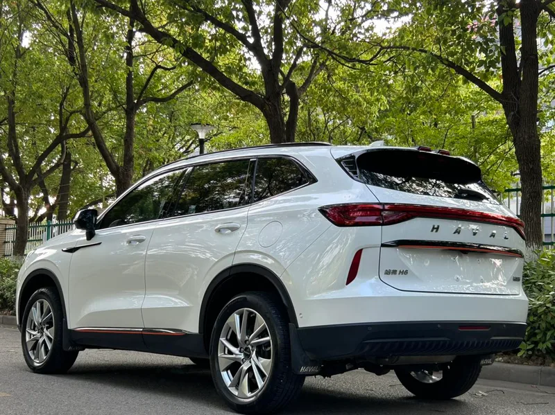 Haval H6 2021 Troisième génération 1.5GDIT Automatique Supreme Version extérieur photo 4 Haval H6 2021 Troisième génération 1.5GDIT Automatique Supreme Version extérieur photo 4