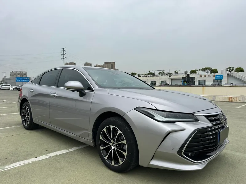 Toyota Avalon 2023 2.0L CVT Edición de lujo exterior foto 3 Toyota Avalon 2023 2.0L CVT Edición de lujo exterior foto 3