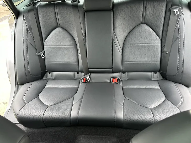 Toyota Avalon 2023 2.0L CVT Edición de lujo interior foto 13 Toyota Avalon 2023 2.0L CVT Edición de lujo interior foto 13