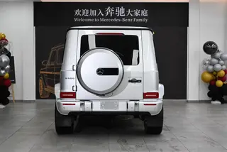 Mercedes-Benz G-Class 2022 4.0T Automatique Quatre roues motrices 5 Siège Importations parallèles extérieur photo 4 Mercedes-Benz G-Class 2022 4.0T Automatique Quatre roues motrices 5 Siège Importations parallèles extérieur photo 4