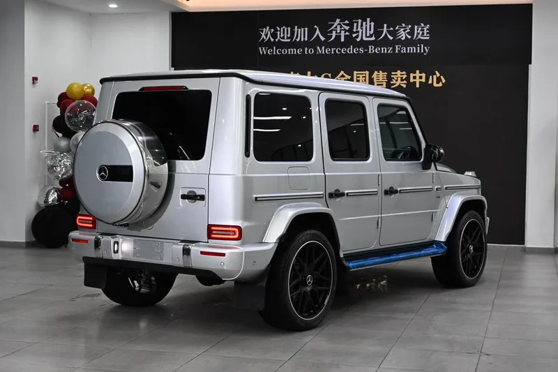 Mercedes-Benz G-Class 2022 4.0T Automatique Quatre roues motrices 5 Siège Importations parallèles extérieur photo 5 Mercedes-Benz G-Class 2022 4.0T Automatique Quatre roues motrices 5 Siège Importations parallèles extérieur photo 5