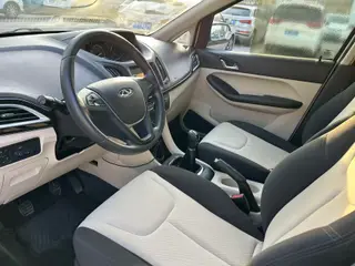 Chery Arrizo M7 2015 1.8L Versión manual amplia y adecuada 232 Asiento exterior foto 4 Chery Arrizo M7 2015 1.8L Versión manual amplia y adecuada 232 Asiento exterior foto 4