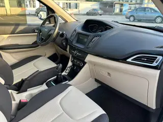 Chery Arrizo M7 2015 1.8L Versión manual amplia y adecuada 232 Asiento interior foto 16 Chery Arrizo M7 2015 1.8L Versión manual amplia y adecuada 232 Asiento interior foto 16